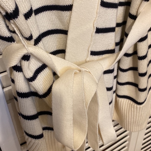 🌟HP🌟 Talbots Striped Tie Waist Sweater - Picture 4 of 7